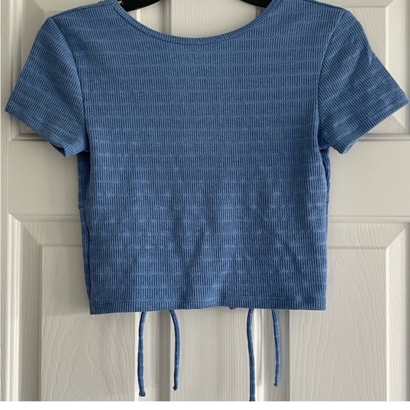 EUC Lot of 4 Crop Tops Size S SO Wild Fable Macy’s Tie Dye RESELLER BOX - Picture 9 of 13